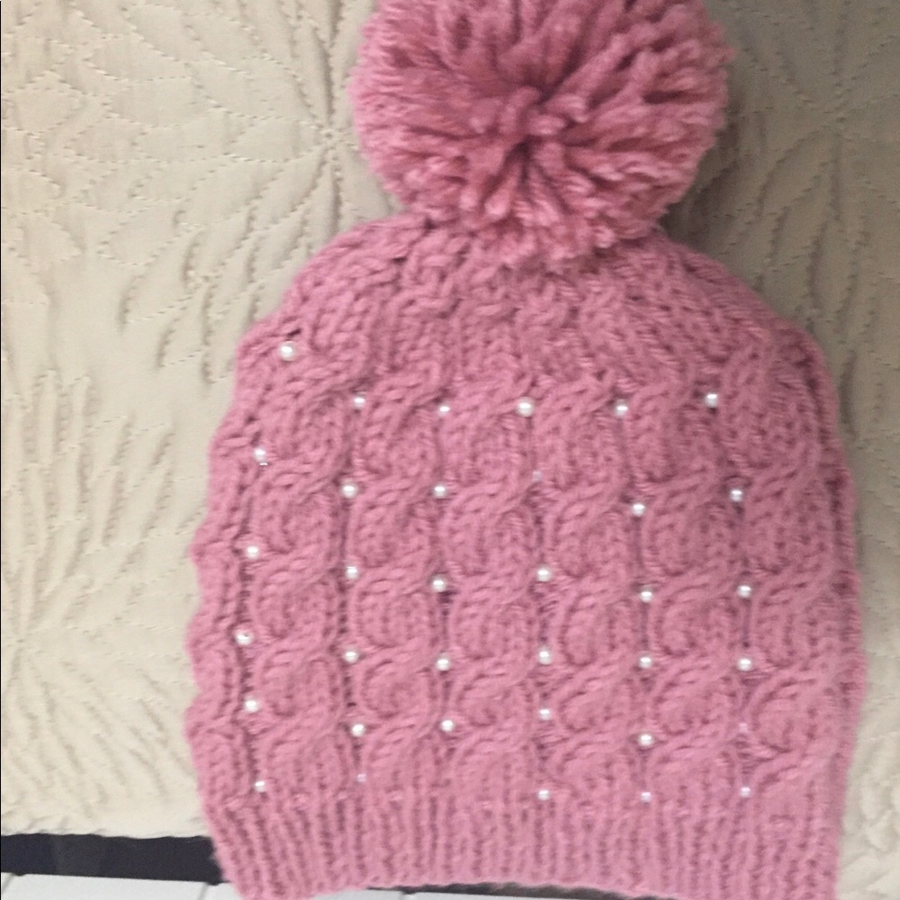 Hand made Cap/bennie - Picture 2 of 2